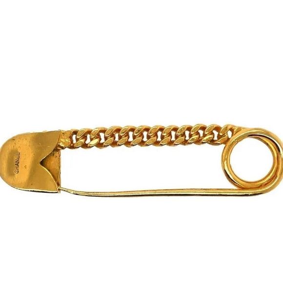 ā¤ļøSOLDā¤ļøCHANELāVintageĀ RAREāGold-toneāFourāLeafāCloverāClothesāPināBrooch - Picture 5 of 16